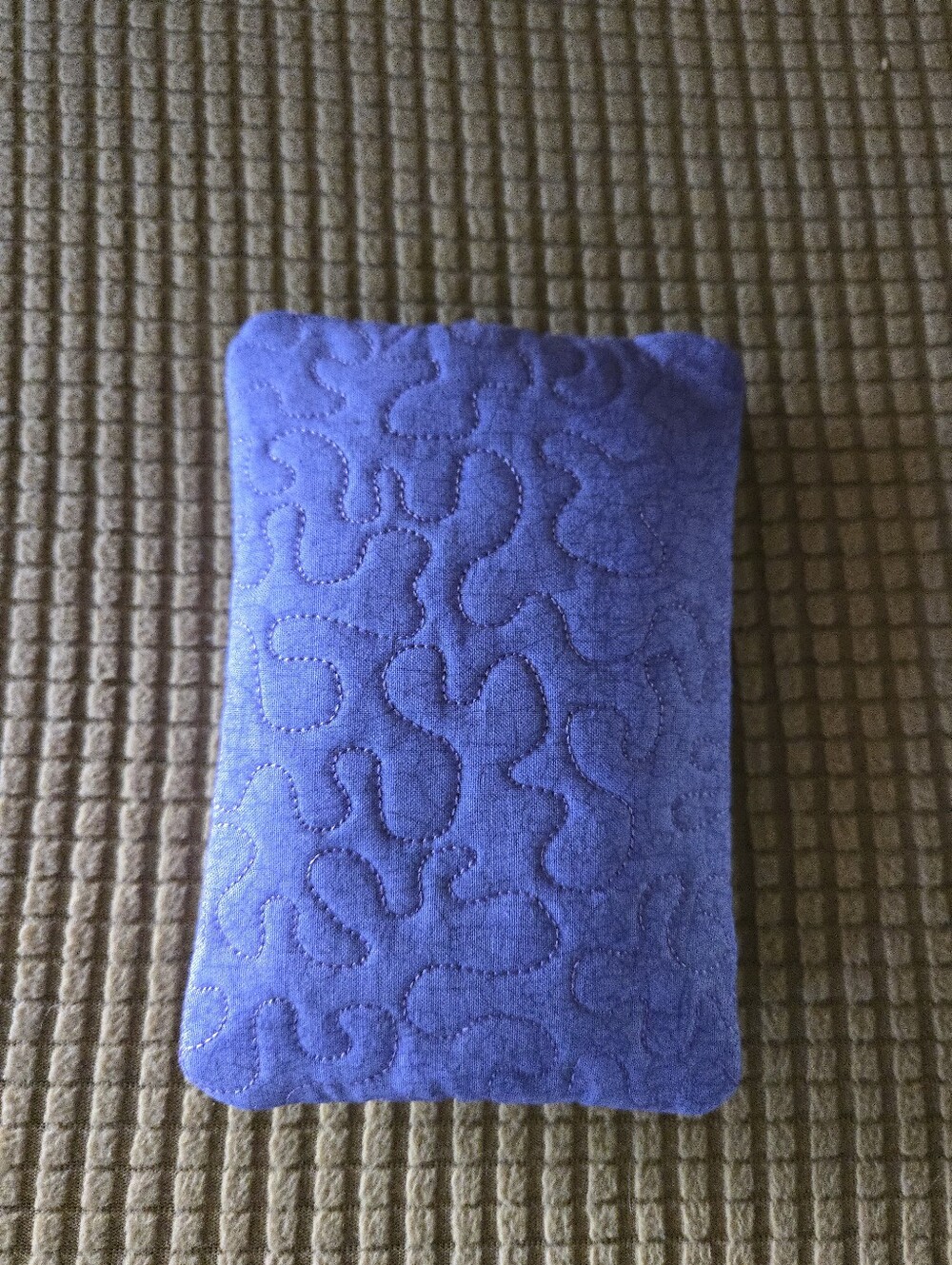 NEW Handmade Lavender Quilted Zipper Pouch with Monogram K - Picture 2 of 4